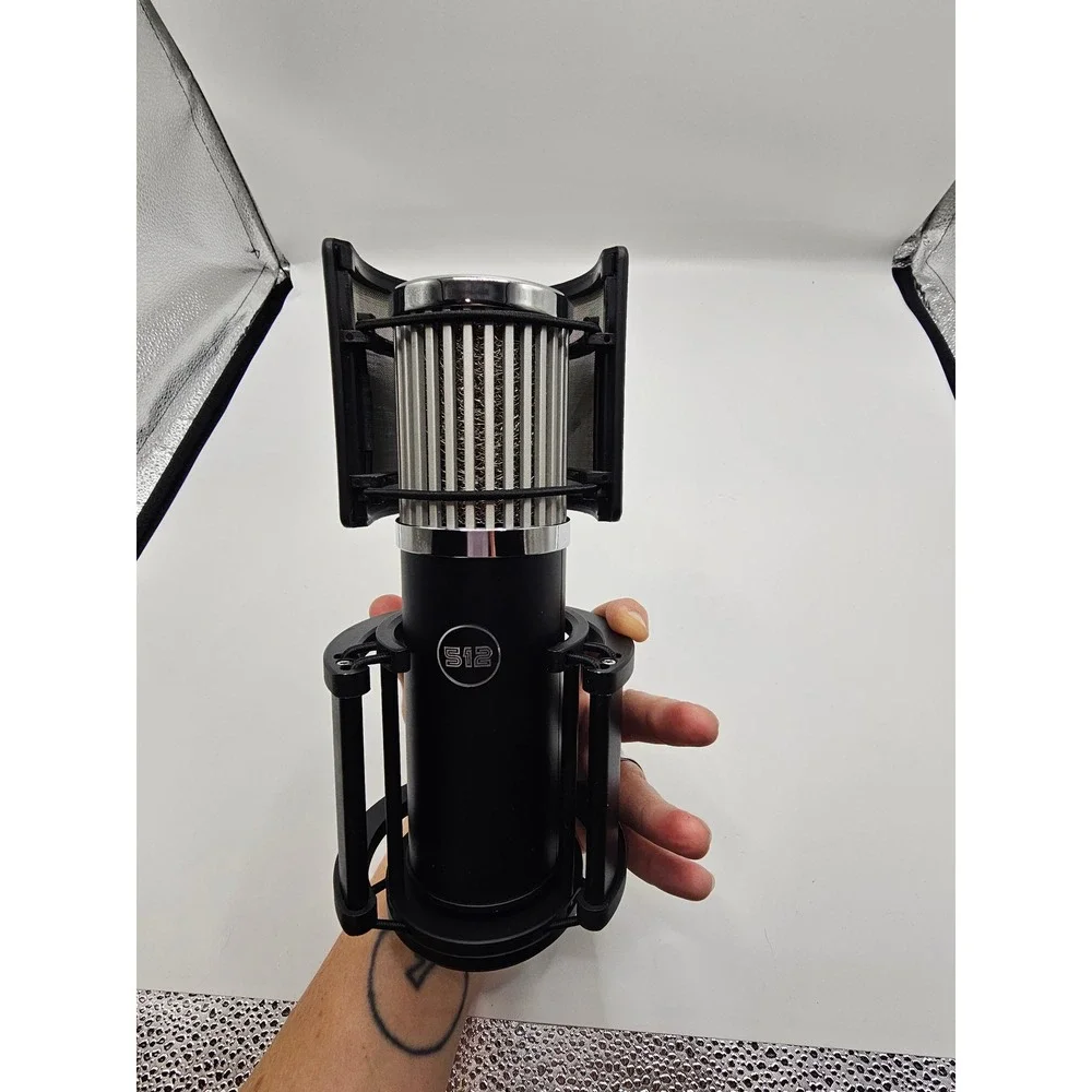 512 Audio Skylight Large-Diaphragm Condenser Microphone black